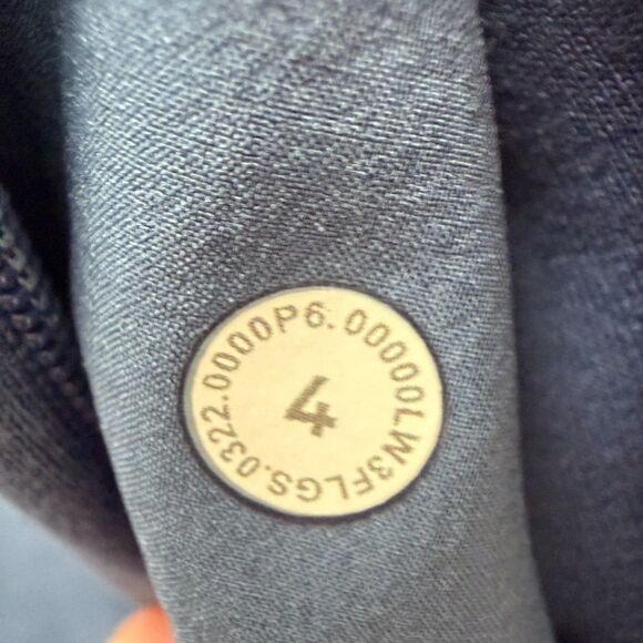 Women Lululemon Modal-Blend Turtleneck Tunic Relaxed Fit Water Drop SIze 4 - Picture 4 of 8